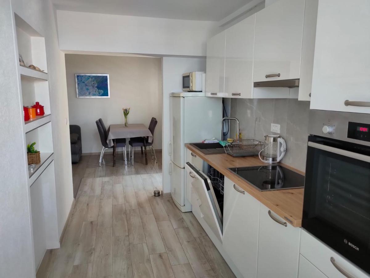 Apartman Adriatic Pavlinovic - Makarská Exteriér fotografie