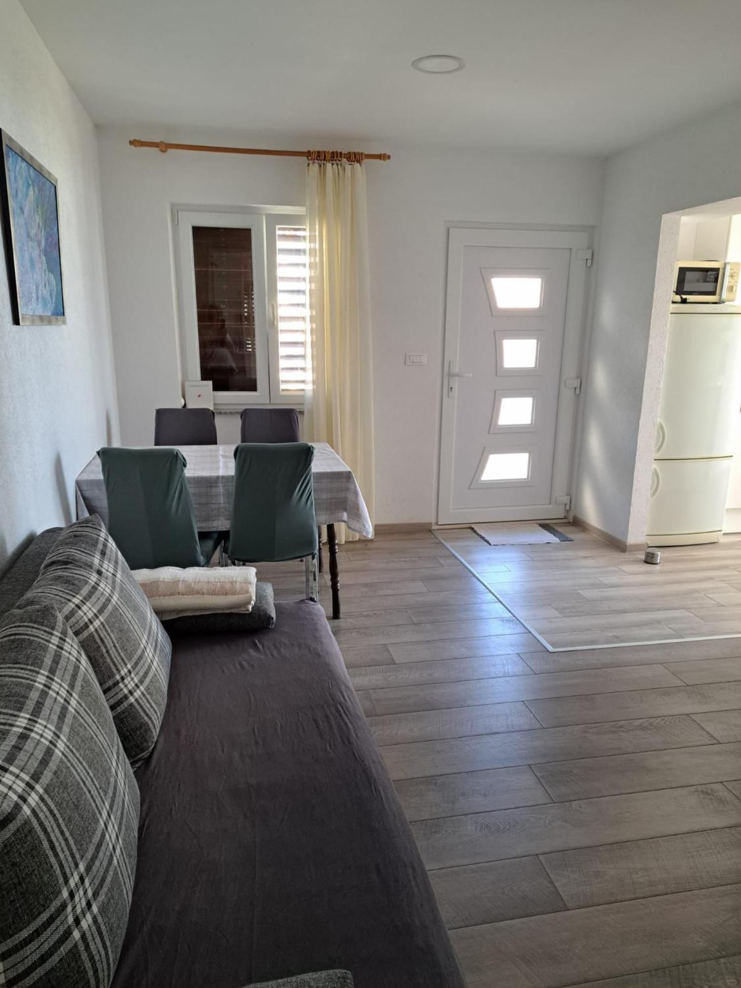 Apartman Adriatic Pavlinovic - Makarská Exteriér fotografie